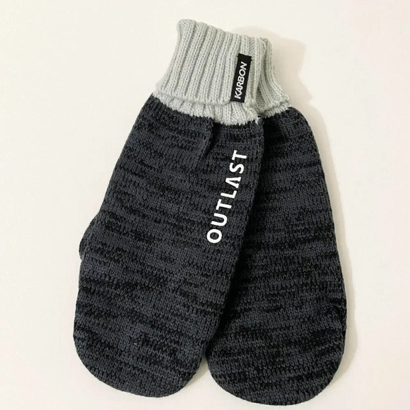 Karbon Moosehead Lager Beer Winter Hat Beanie Toque and Mittens - Picture 12 of 12